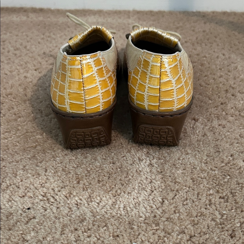 Ara Yellow and Beige Women's Loafers - Picture 5 of 10